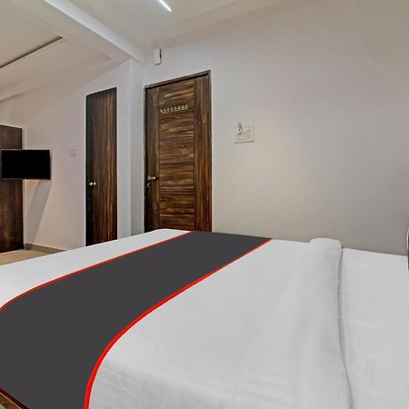 Collection O Crystal Hotel Pimpri-Chinchwad Luaran gambar